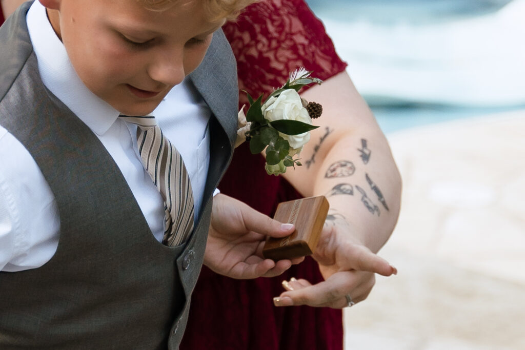 austin elopement the ring bearer