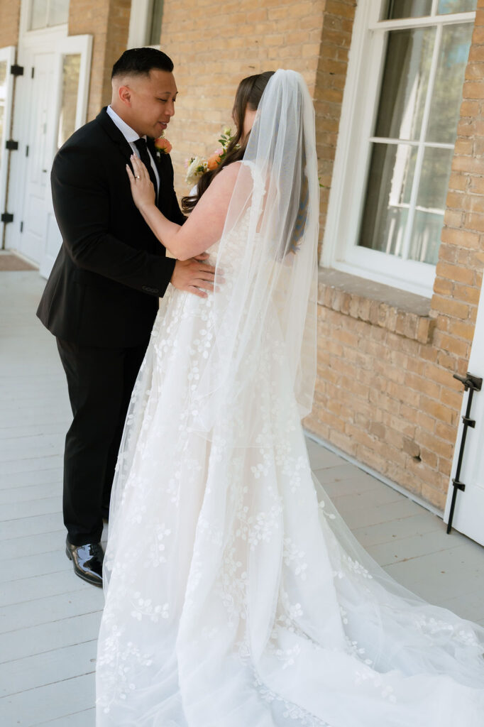 Emotional first look between Samantha and Jake in their San Antonio hotel suite
