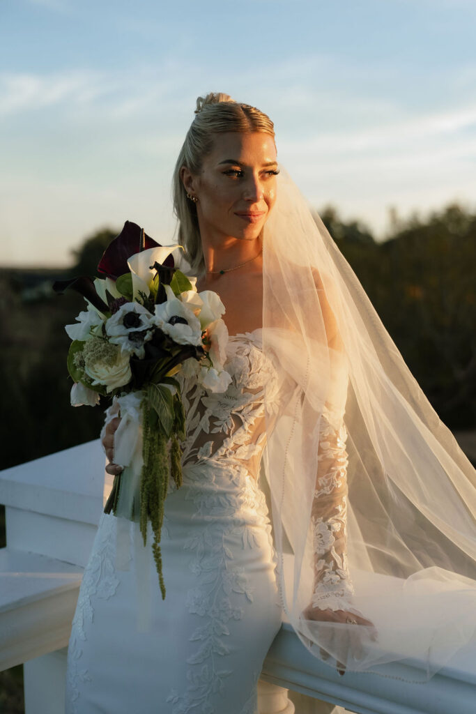 Outdoor bridal portraits in Texas