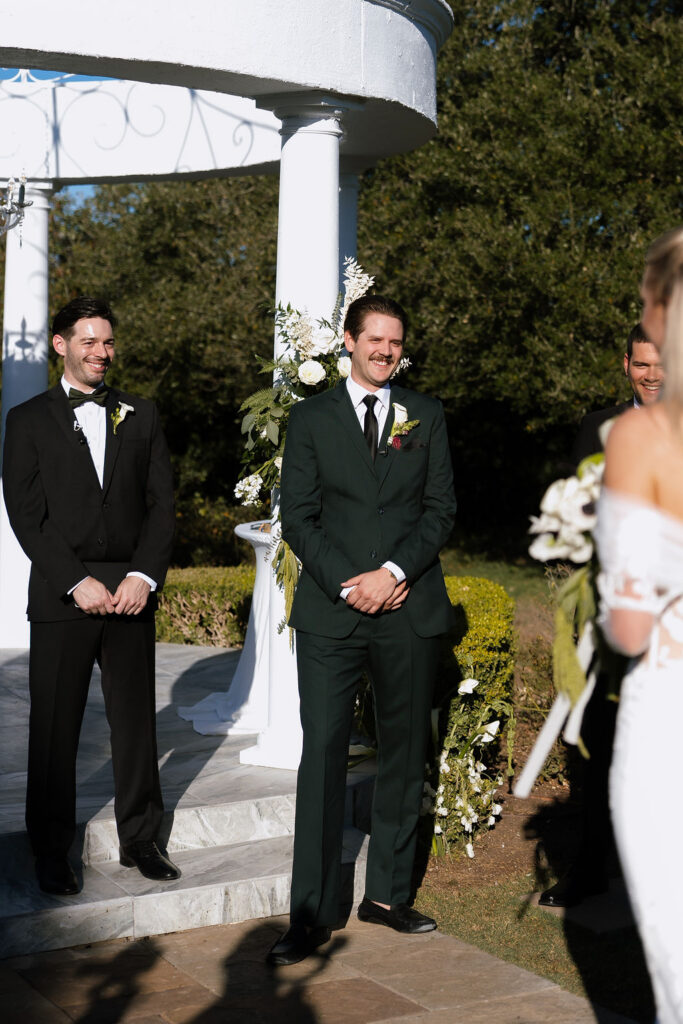 Outdoor wedding photography Texas