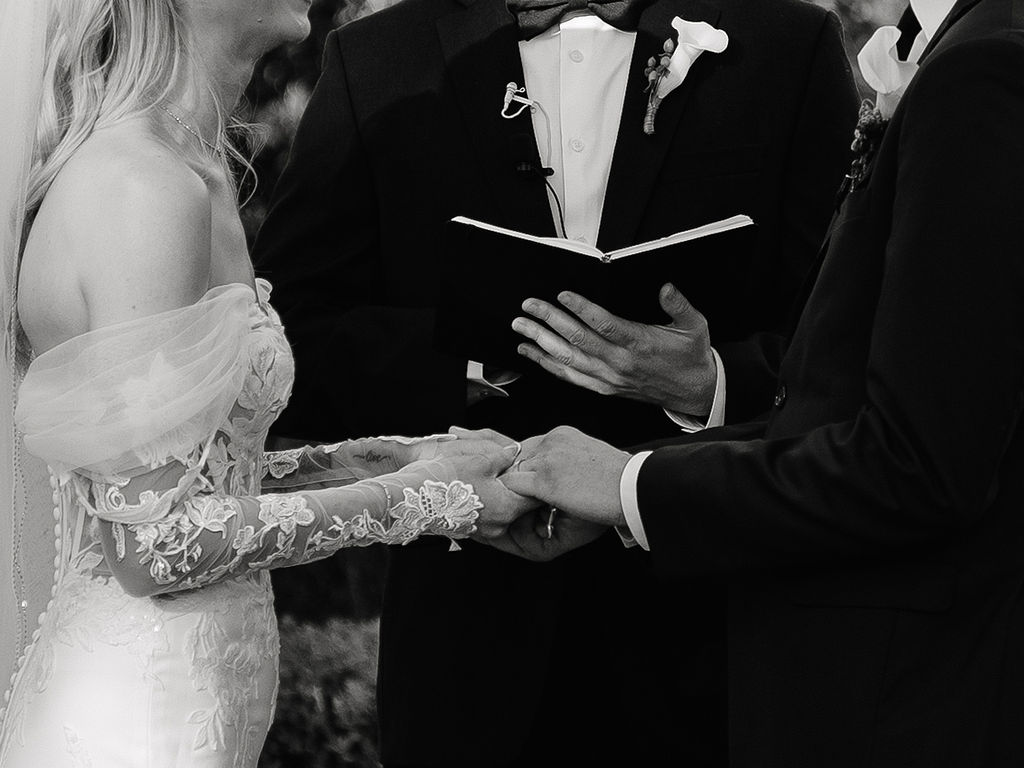 Outdoor wedding photography Texas