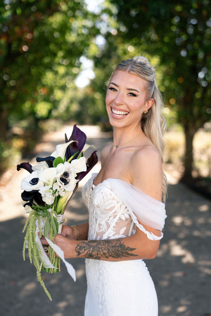 Outdoor bridal portraits in Texas