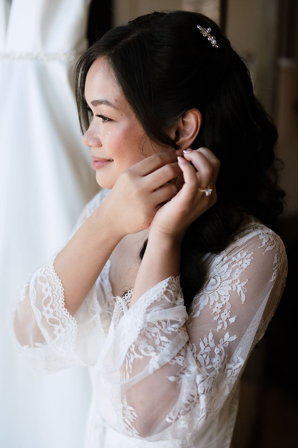 Bride getting ready for her winter wedding at One Eleven East in Hutto Texas