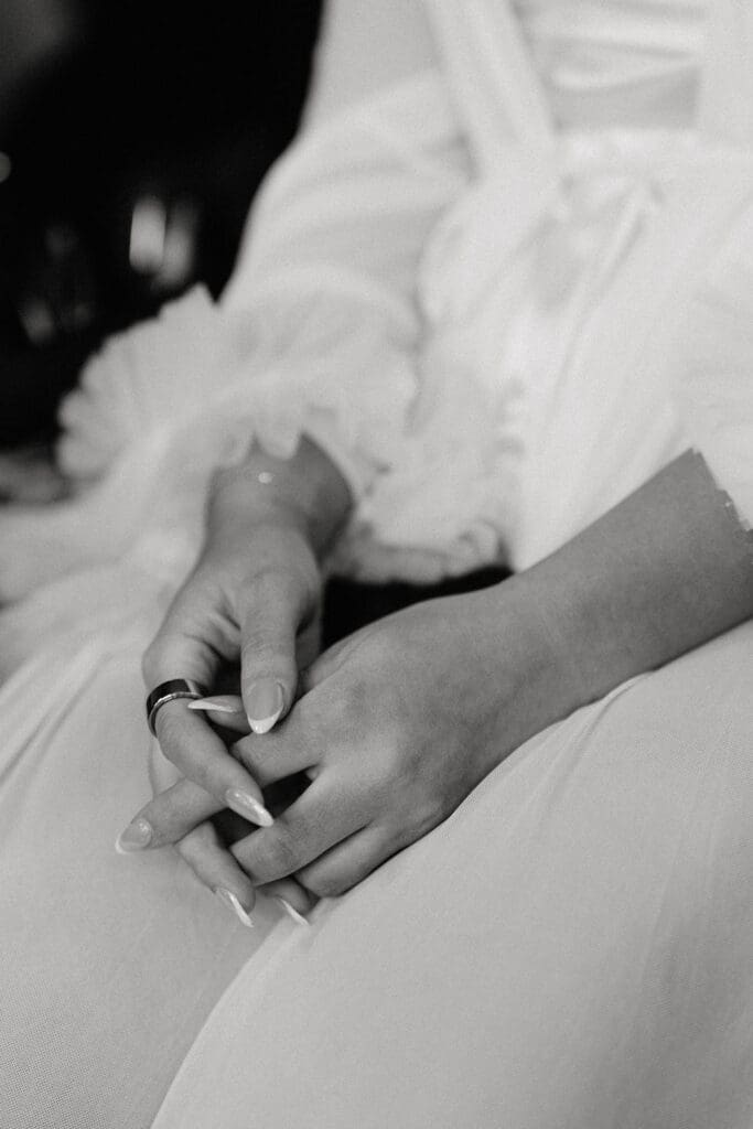 Bridal Getting Ready Moments at Kendall Point in Boerne TX