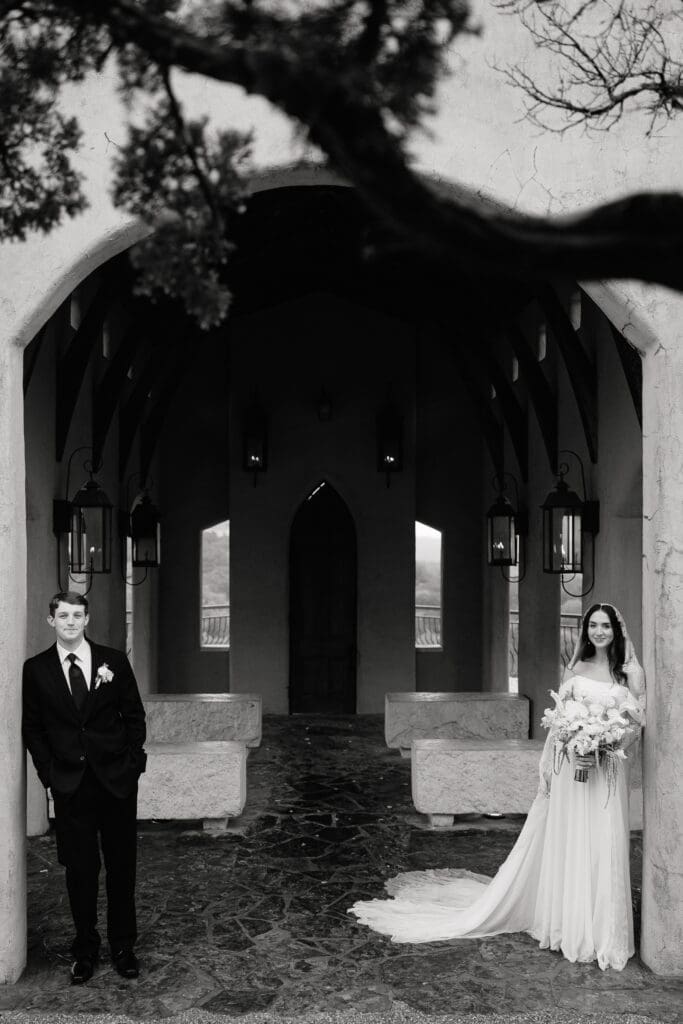 San Antonio wedding photographer Andrea Jang capturing Chapel Dulcinea wedding in Austin Texas