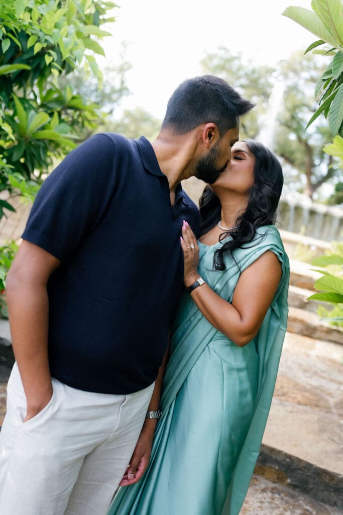 McNay Art Museum engagement photos San Antonio wedding photographer Andrea Jang