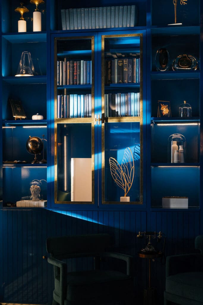 Jupiter Supper Club Editorial cocktail hour in the Blue Room